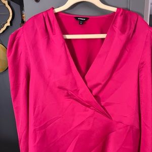 Shoulder pad fuchsia blouse